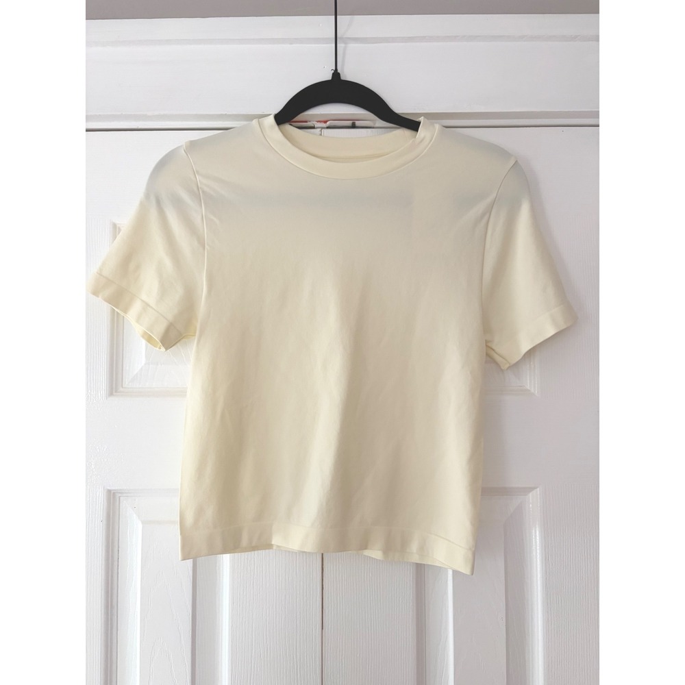 A New Day‎ Womens Short Sleeve Crewneck T-Shirt Winter White Medium NWT